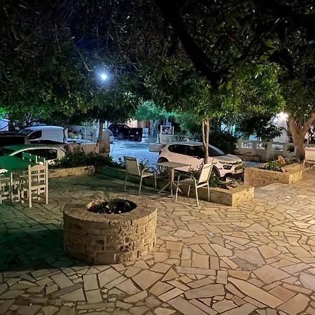 Sylvia 1 Hotel
